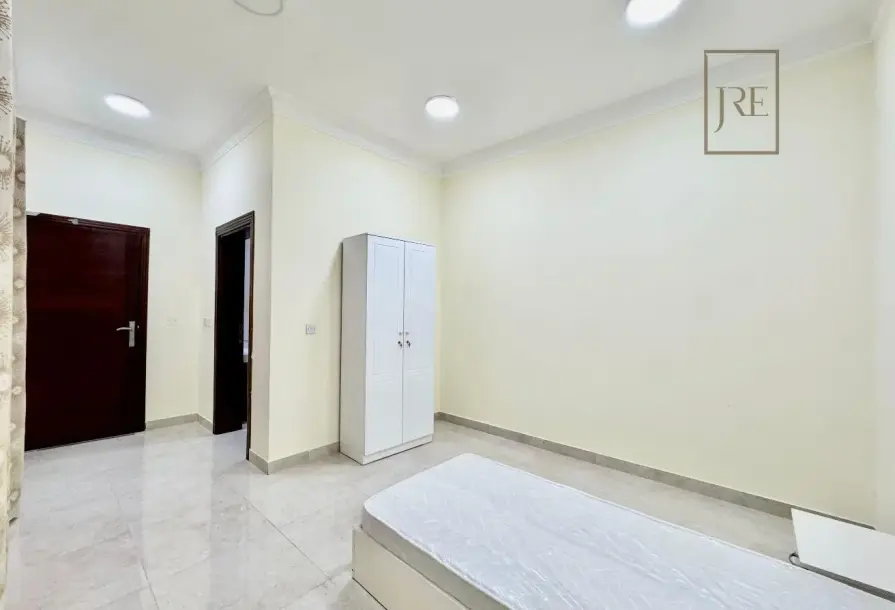 Al Sakama – Freehold Luxury Villa Compound-14