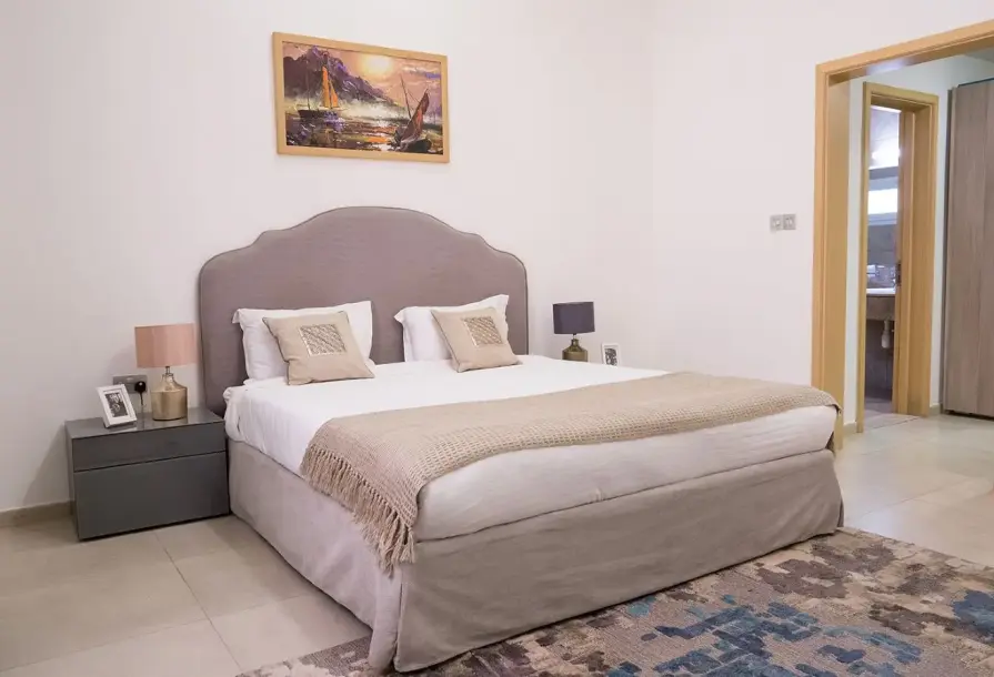 La Verna | Stylish 2BHK Townhouse – No Commission-9