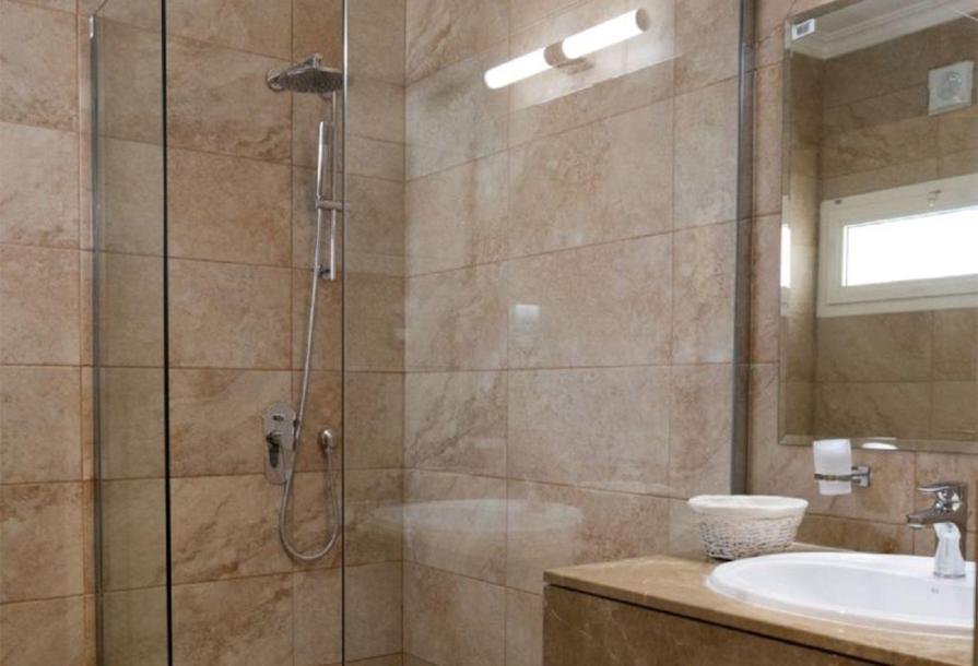 La Verna | Stylish 2BHK Townhouse – No Commission-12