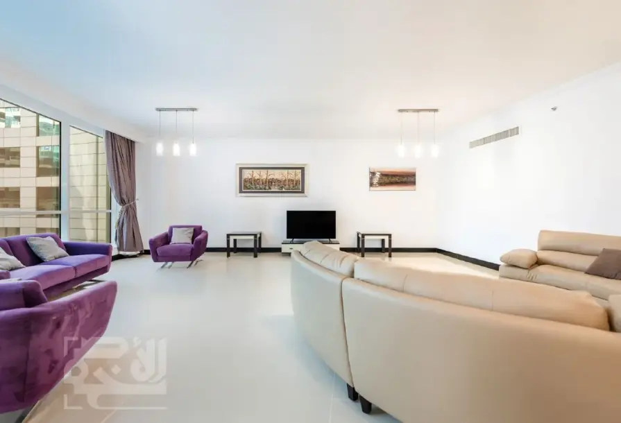 Beverly Hills Tower | Furnished 3BR Duplex – Bills Included-4