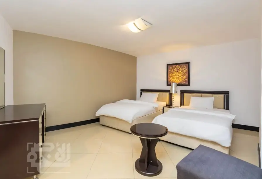 Beverly Hills Tower | Furnished 3BR Duplex – Bills Included-9