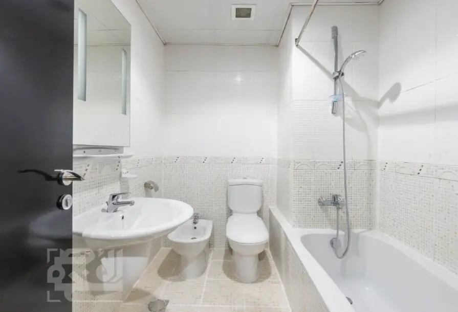 Beverly Hills Tower | Furnished 3BR Duplex – Bills Included-14