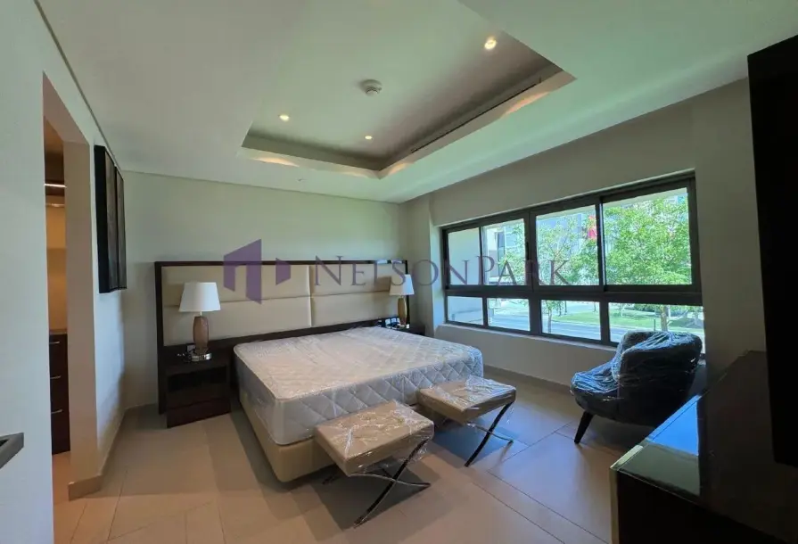 Abraj Bay | Furnished 2BR Duplex – Bills Included-6