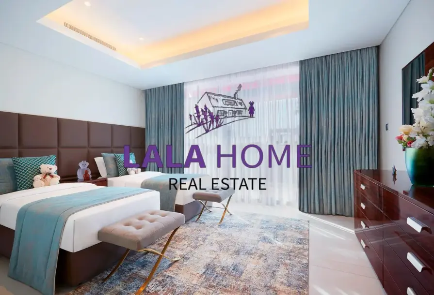 Abraj Bay | Elegant 2BR + Maid Duplex with Terrace-3