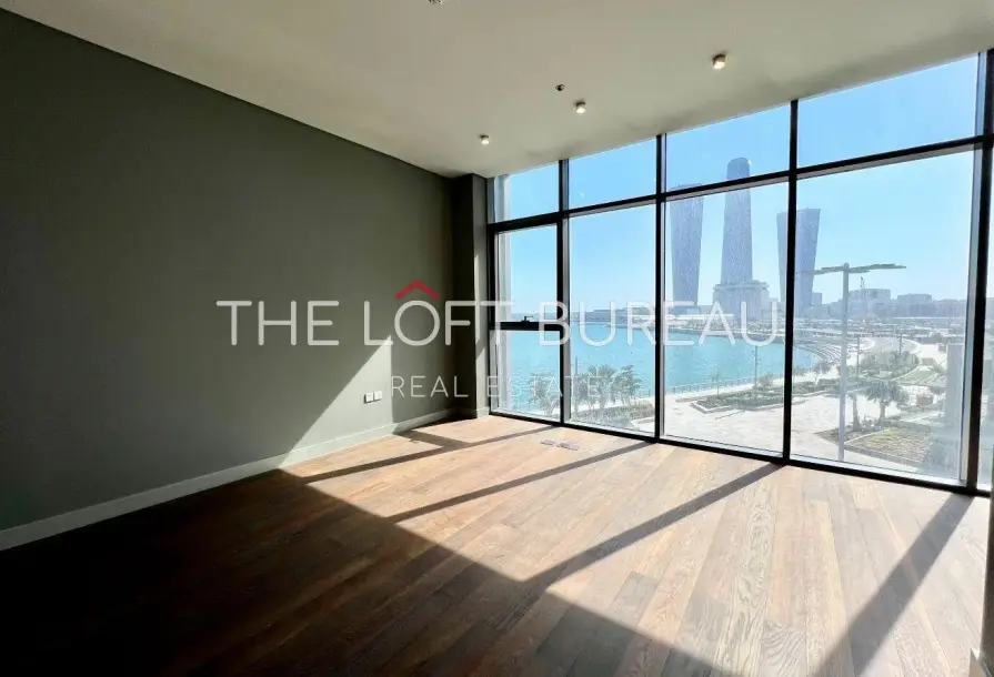 Waterfront Townhouse | Ready to Move-In-1