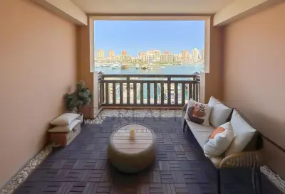 Elegant 1+BR Townhouse | Porto Arabia