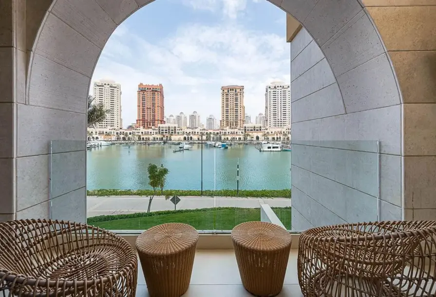 Exclusive Resale | 4BR Duplex | St. Regis Marsa Arabia-12