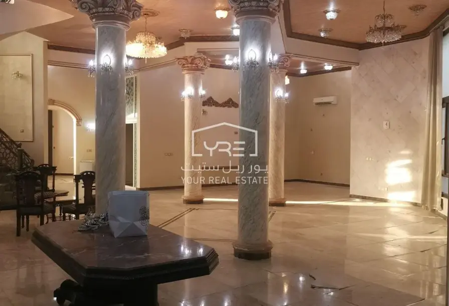 Darvesta | 7BR Corner Villa – Umm Salal Ali-3