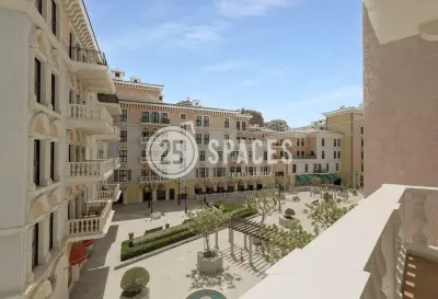 Darvesta | Modern 1BR Apartment – Piazza View