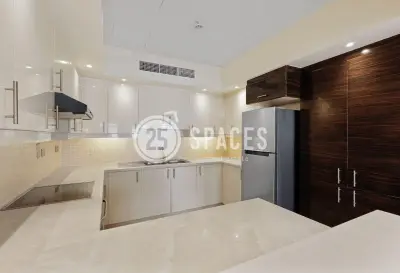 Darvesta | Modern 1BR Apartment – Piazza View-6