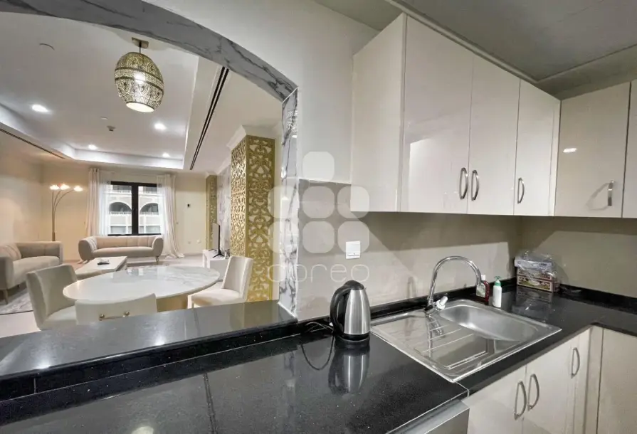 Darvesta | Modern 1BR Furnished Apartment – Porto Arabia, The Pearl-11