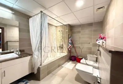Spacious 1BR with Balcony | Porto Arabia
