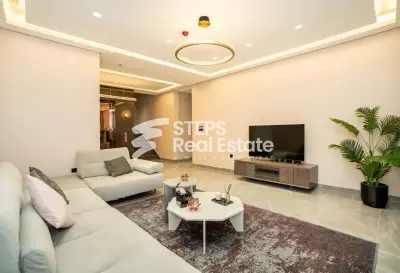 5BR Luxury Villa | The Pearl