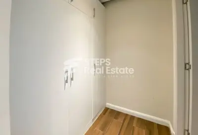 2BR Luxury Apartment | Floresta Gardens