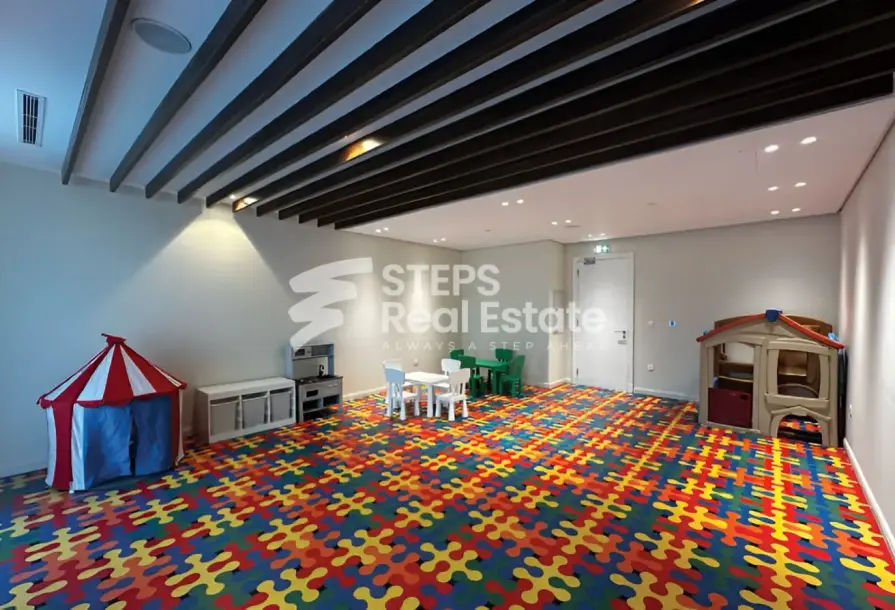 2BR Luxury Apartment | Floresta Gardens-13