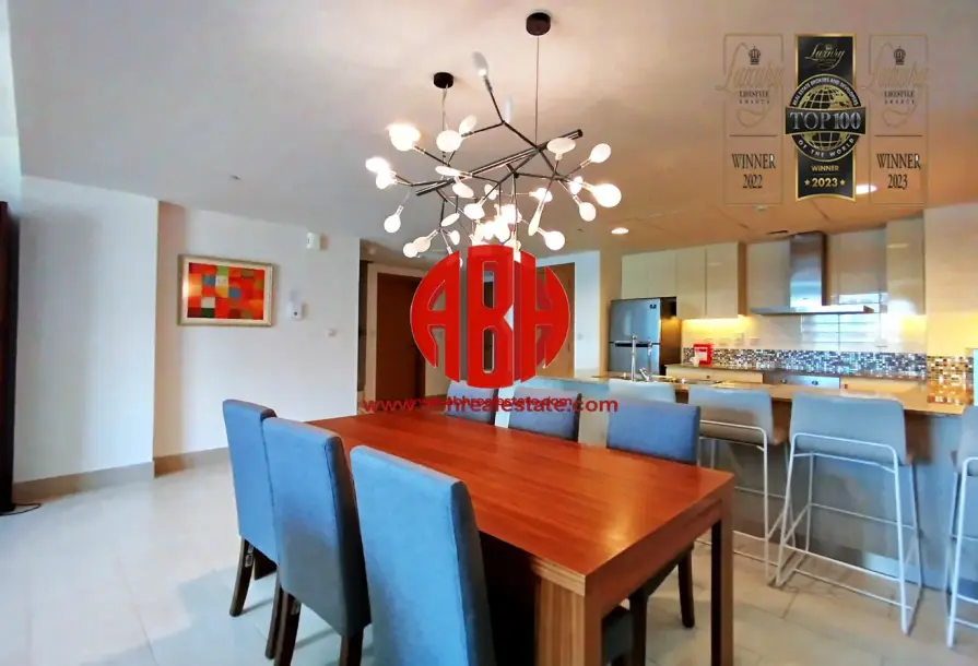 Beachfront Townhouse | Viva Bahriya-3