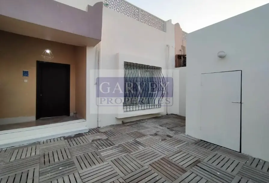 Urban Townhouse | Aziziyah-12