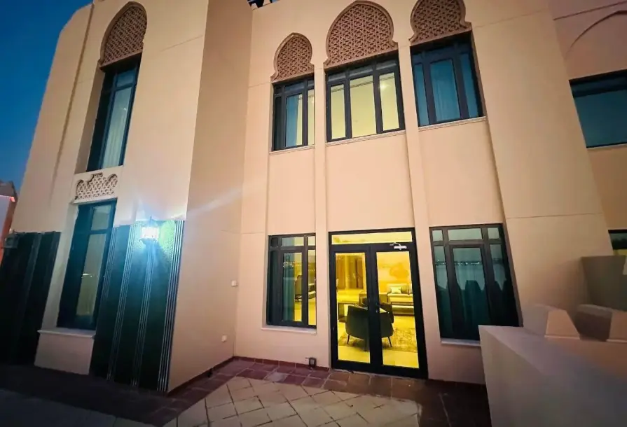 Marina Majesty | Luxury 5BR Triplex Townhouse-0