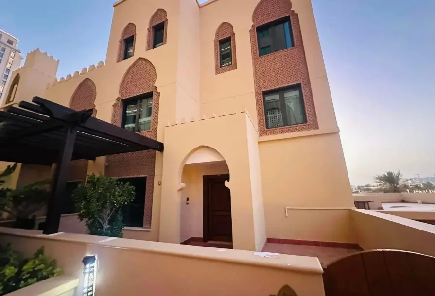 Marina Majesty | Luxury 5BR Triplex Townhouse-1