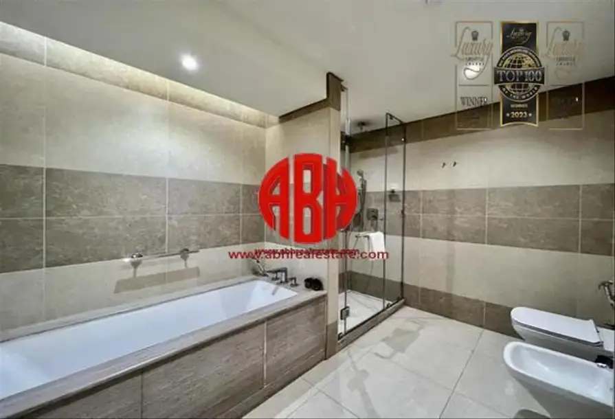 Luxury 2BR Townhouse | Bills Included | No Agency Fee-8