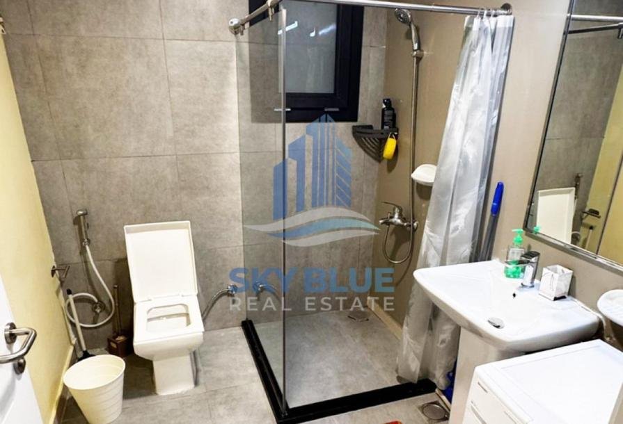 Spacious Penthouse Studio | Bills Included | Duhail-4