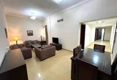 Spacious 2BR Fully Furnished | Al Nasr | No Commission – Darvesta