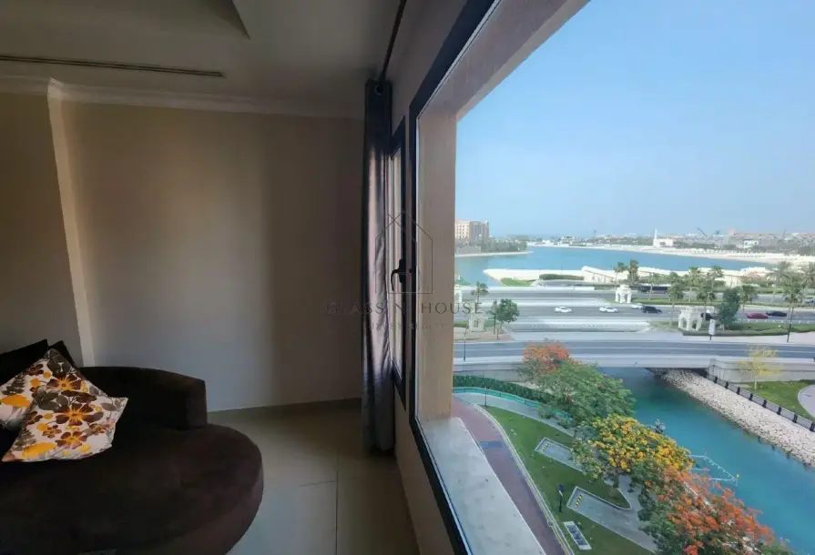 Darvesta Canal View 2BR | Porto Arabia-0