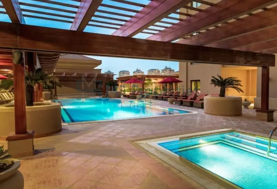 1BR + Office with Balcony | Porto Arabia – Darvesta-15