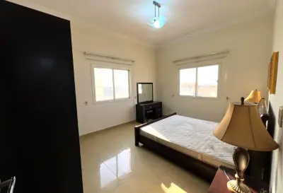 Spacious 2BR Fully Furnished | Al Nasr | No Commission – Darvesta