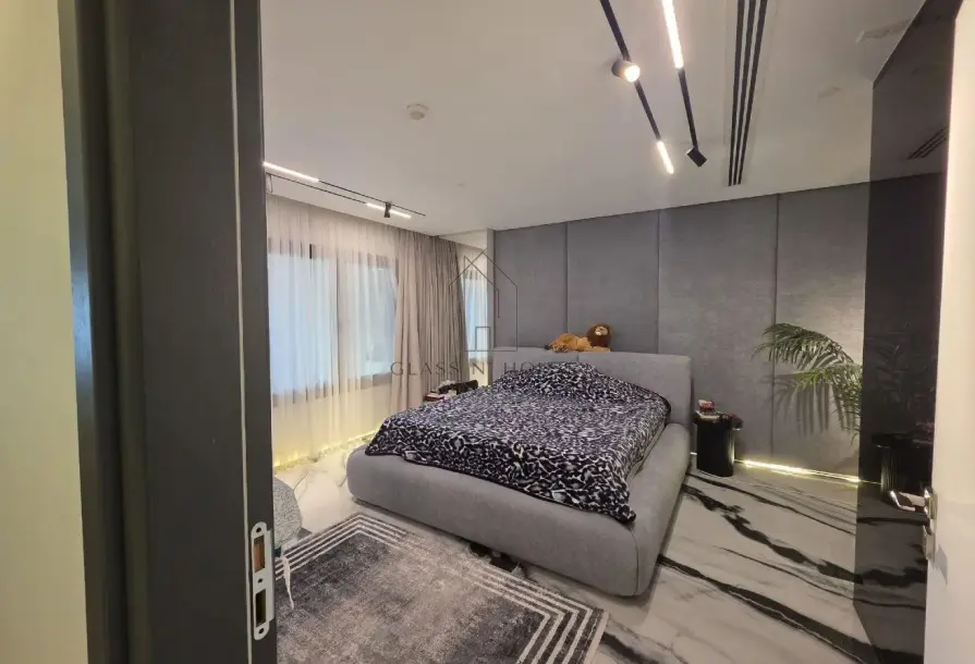 Darvesta Signature 2BR | Sea View | Tower 28-16