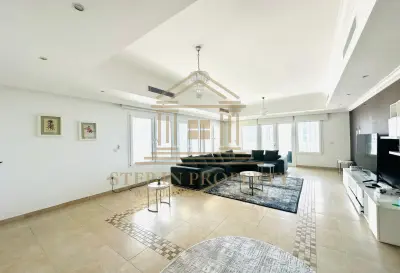 Luxury 3BR + Maid Apartment | Porto Arabia, The Pearl-2