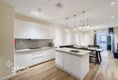 Modern 2BR+Maid Apartment | Floresta Gardens, The Pearl | Bills Included-2