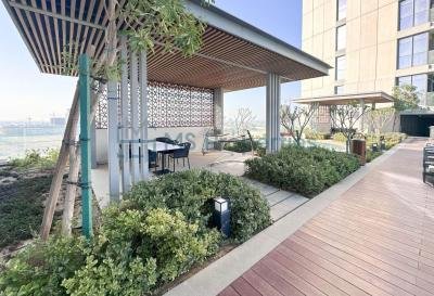 Darvesta | Cozy 2BR Sea-View Apartment