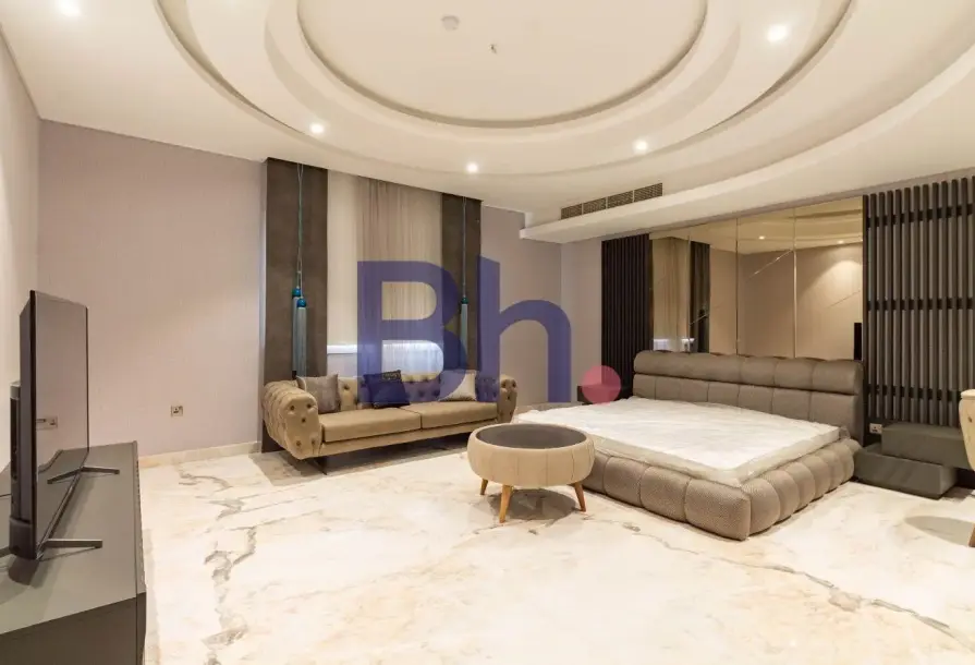 Spacious 4BR + Maid Villa | Fully Furnished | Darvesta-3