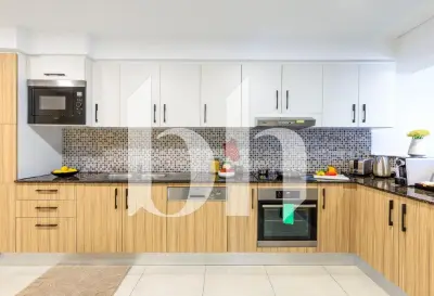 Hotel-Style 2BR Fully Furnished | West Bay – Darvesta