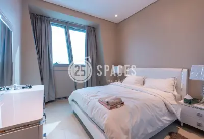Renovated 2BR Luxury Apartment | Zig Zag – Darvesta