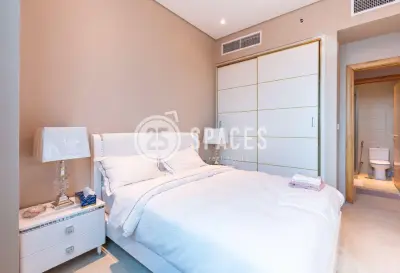 Renovated 2BR Luxury Apartment | Zig Zag – Darvesta