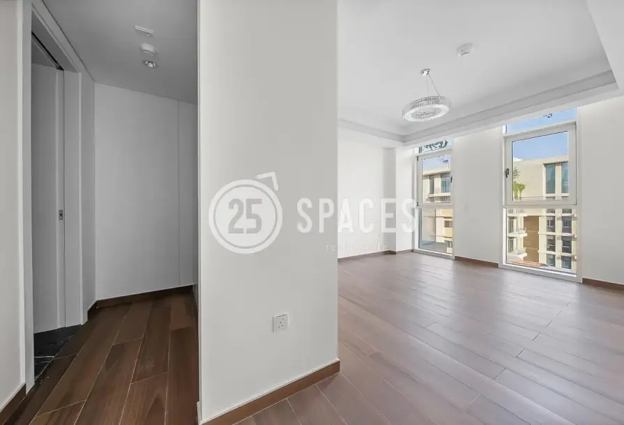 Darvesta Gewan Island | 1BR Crystal Walk View Residence-7