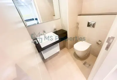 Darvesta | Cozy 2BR Sea-View Apartment