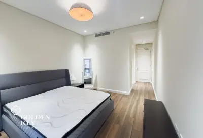 Modern 2BR+Maid Apartment | Floresta Gardens, The Pearl | Bills Included-8