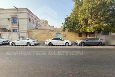 Ready to Move in | Spacious Layout | Good Location in Al Dhakira